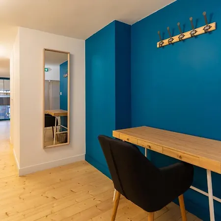 Dify Liberte - Prefecture Apartamento